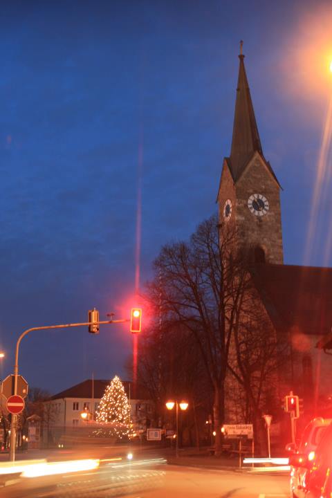 weihnachtlicher marktplatz iris(1).jpg